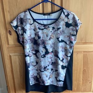 Dex Floral & Black Top